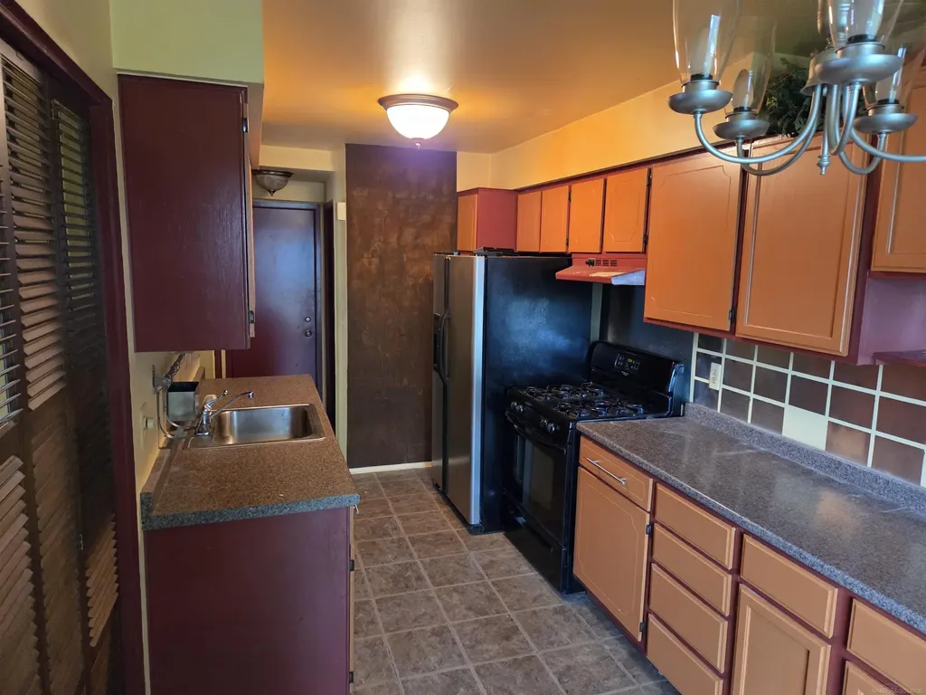 24675 Meadow Creek Drive Harrison Charter Township MI 48045