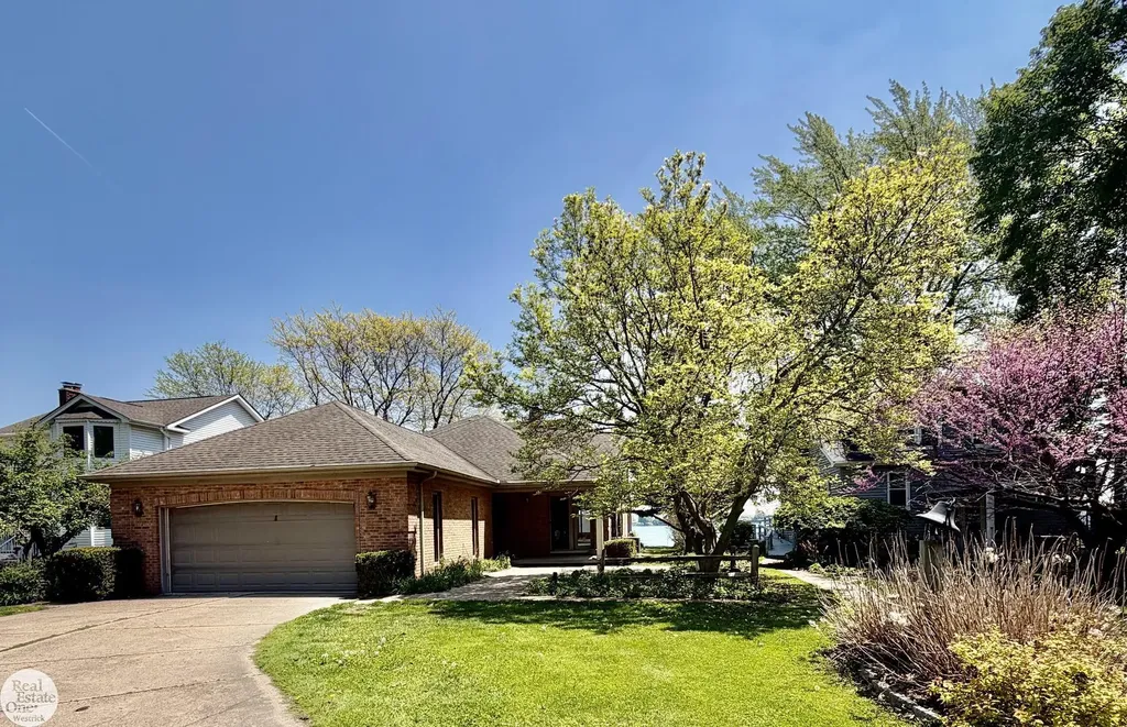 6901 River Road Cottrellville Township MI 48039