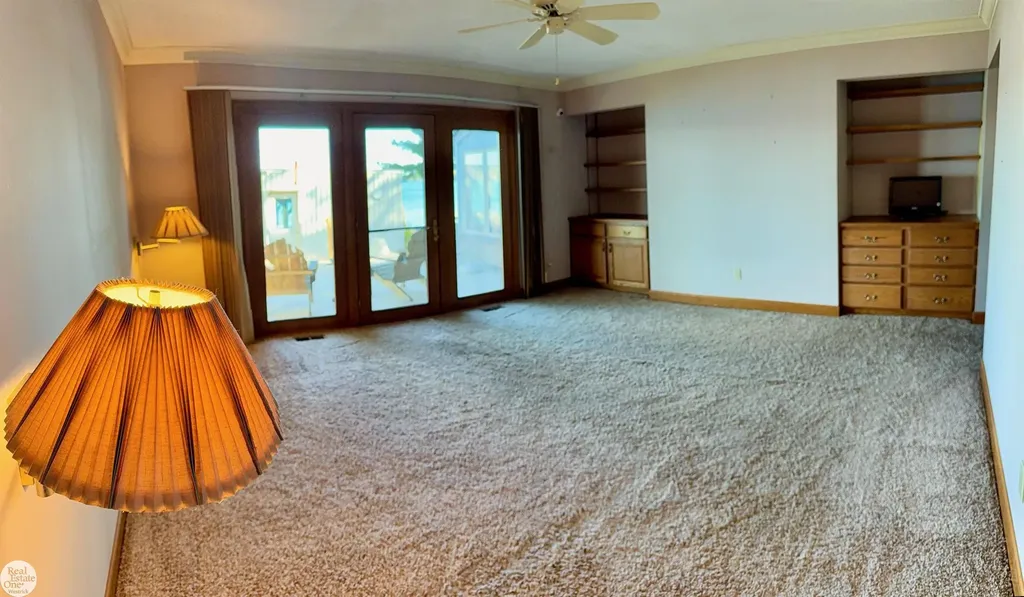 6901 River Road Cottrellville Township MI 48039
