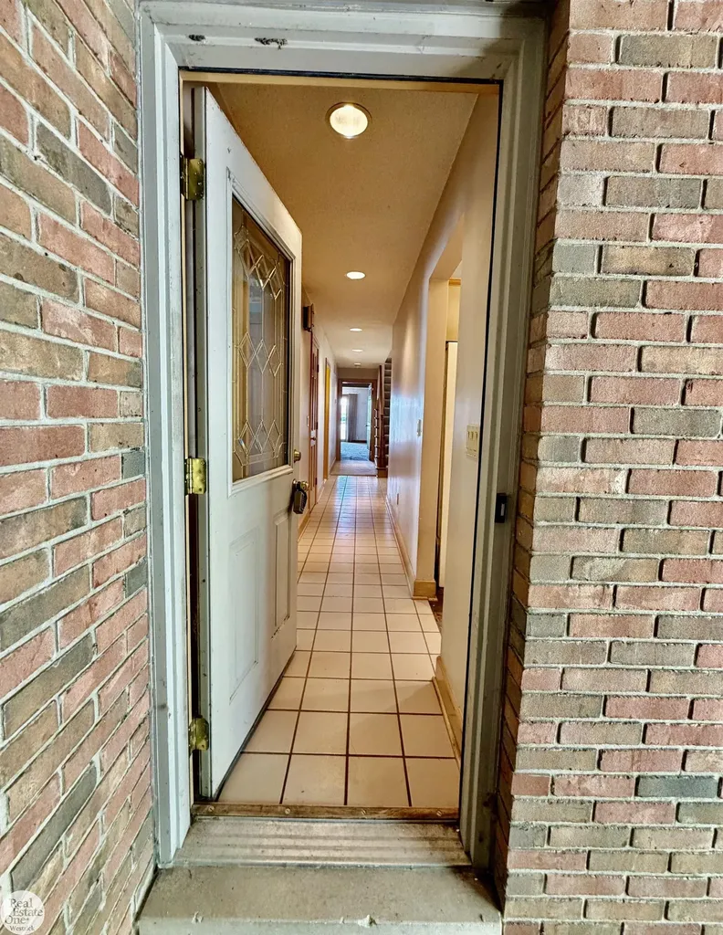 6901 River Road Cottrellville Township MI 48039