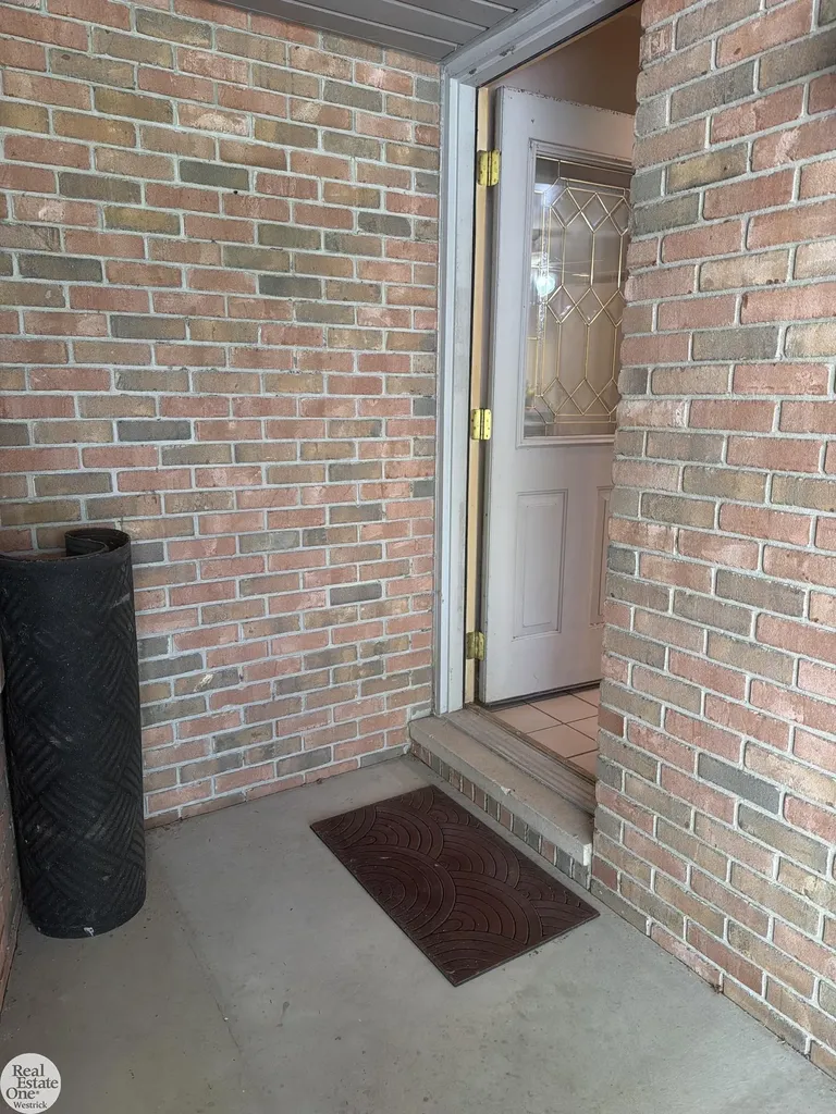 6901 River Road Cottrellville Township MI 48039