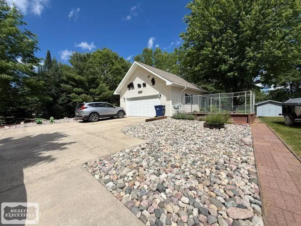 6651 Tamarack Freeman Township MI 48632