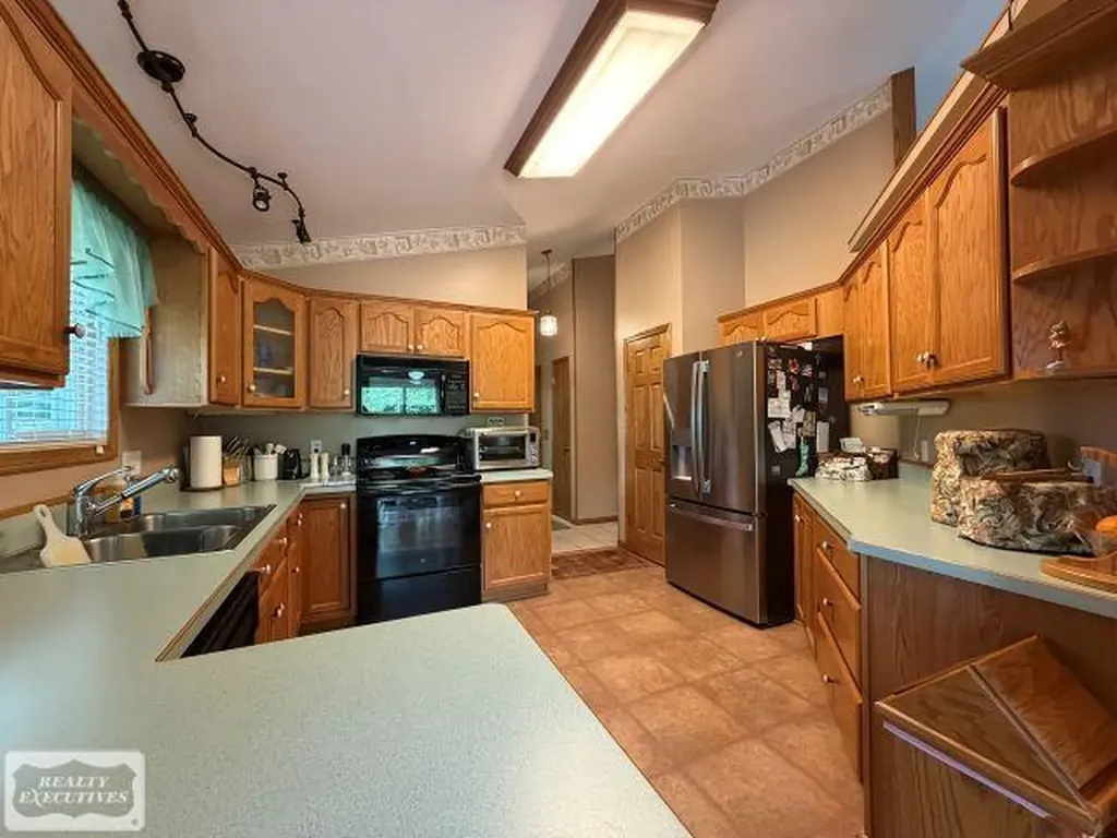 6651 Tamarack Freeman Township MI 48632