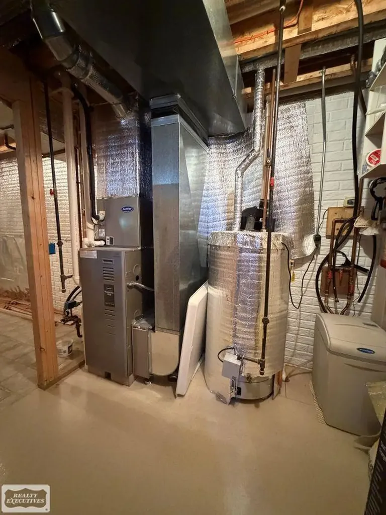 6651 Tamarack Freeman Township MI 48632