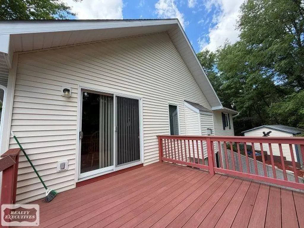 6651 Tamarack Freeman Township MI 48632