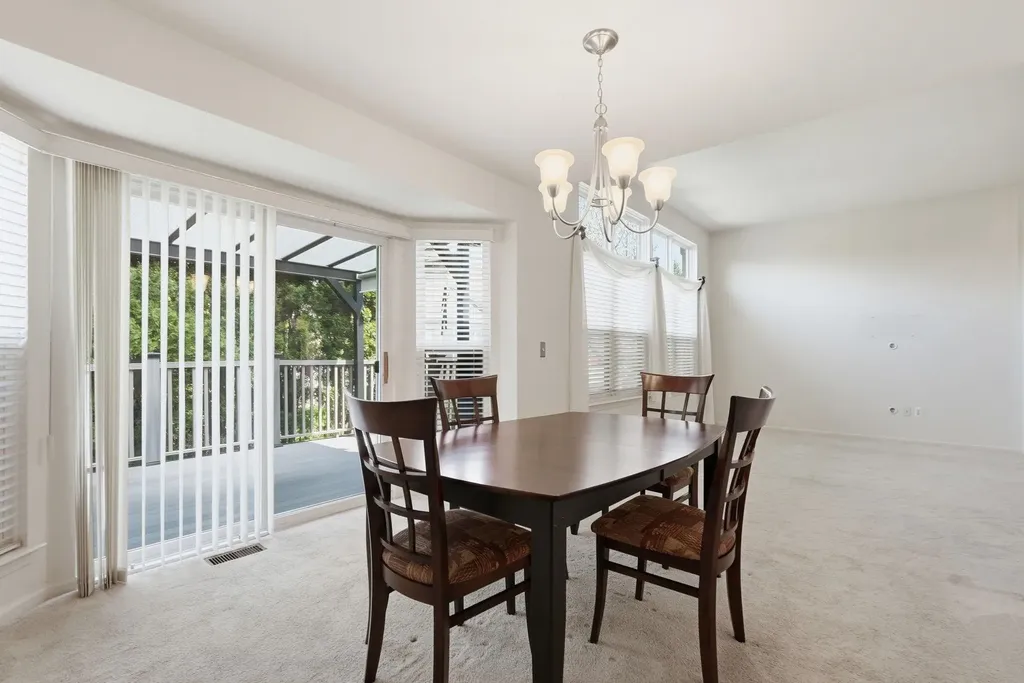 17233 Pond Drive Clinton Charter Township MI 48038