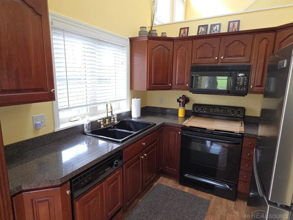 5700 Royal Court Butman Township MI 48624