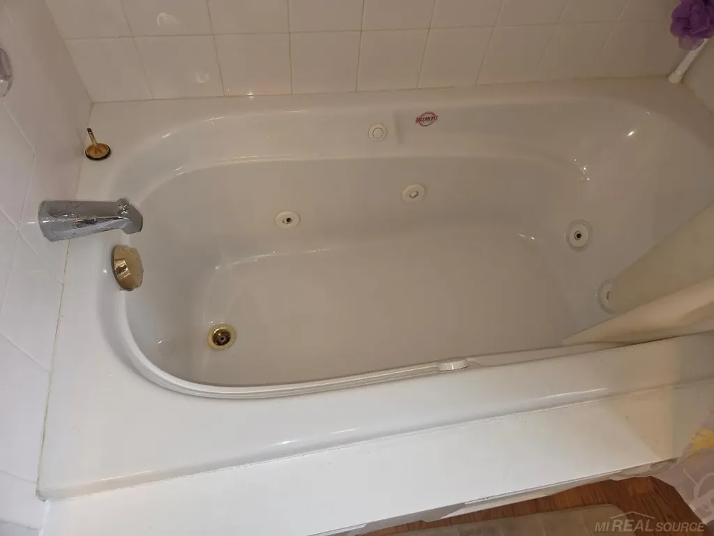 5700 Royal Court Butman Township MI 48624