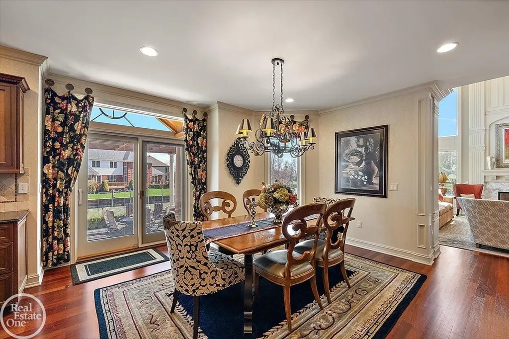 49515 Regatta Street Chesterfield Township MI 48047