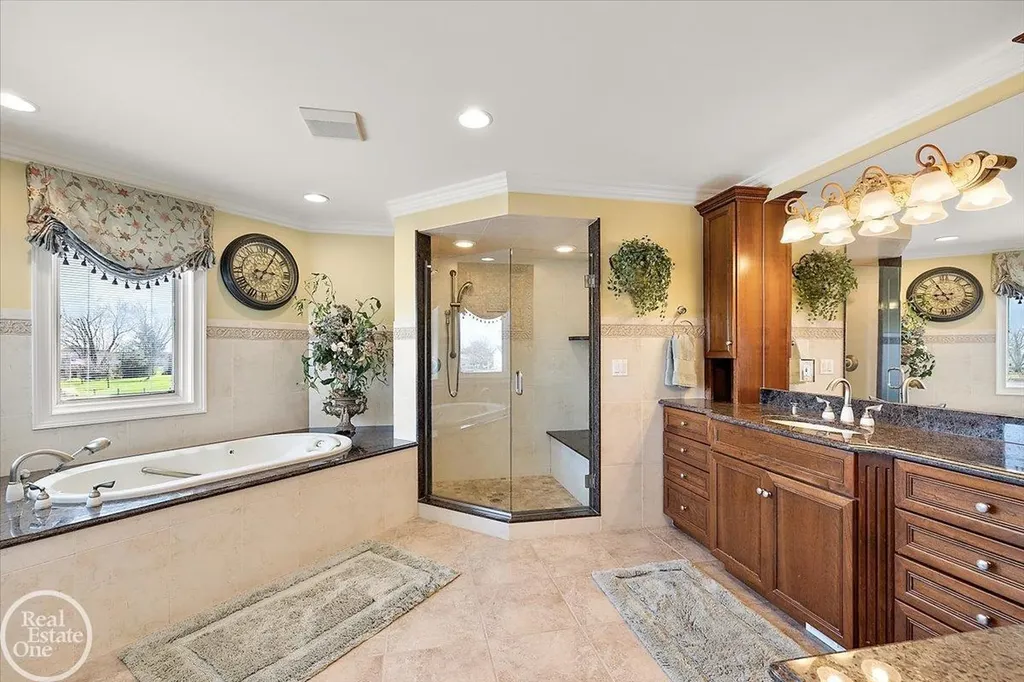 49515 Regatta Street Chesterfield Township MI 48047