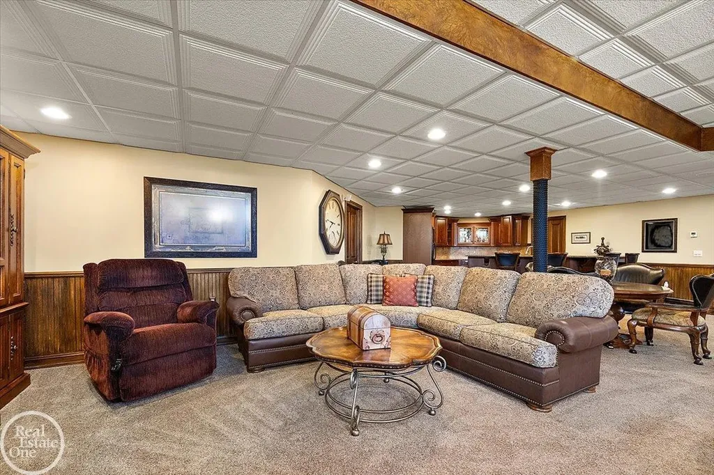 49515 Regatta Street Chesterfield Township MI 48047