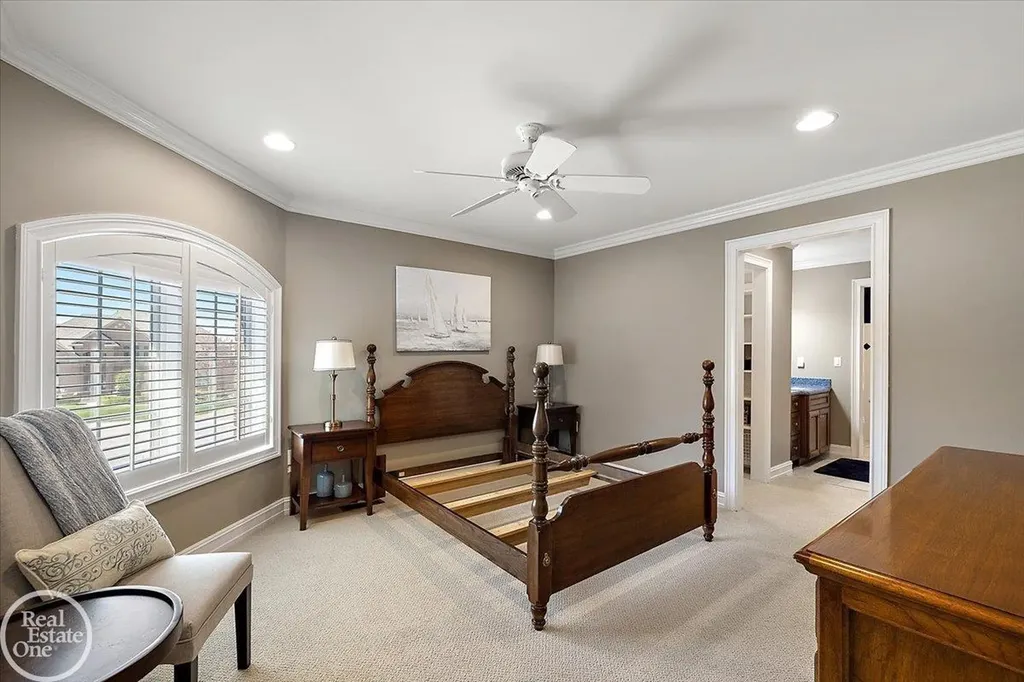 49515 Regatta Street Chesterfield Township MI 48047