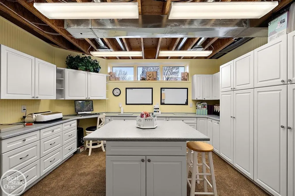 49515 Regatta Street Chesterfield Township MI 48047