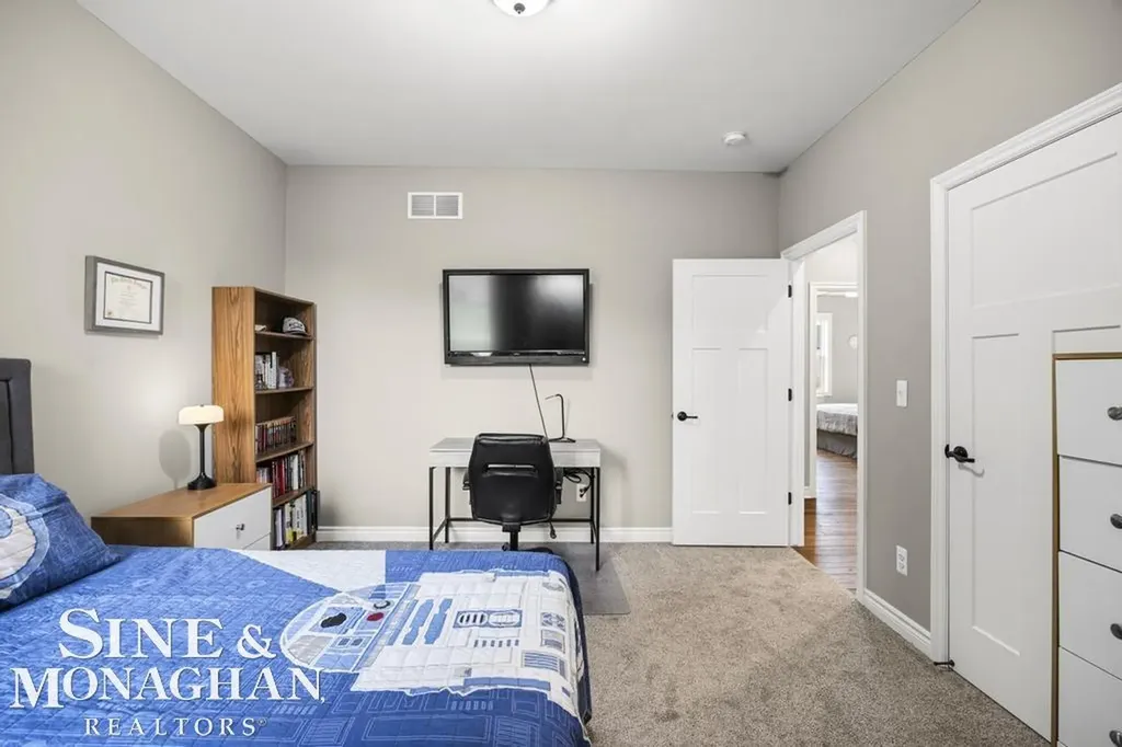 2285 White Hawk Trl Road Marion Township MI 48843