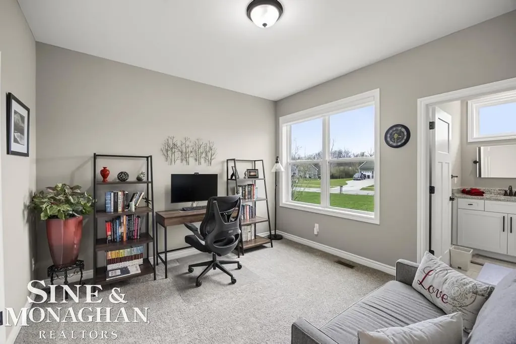 2285 White Hawk Trl Road Marion Township MI 48843