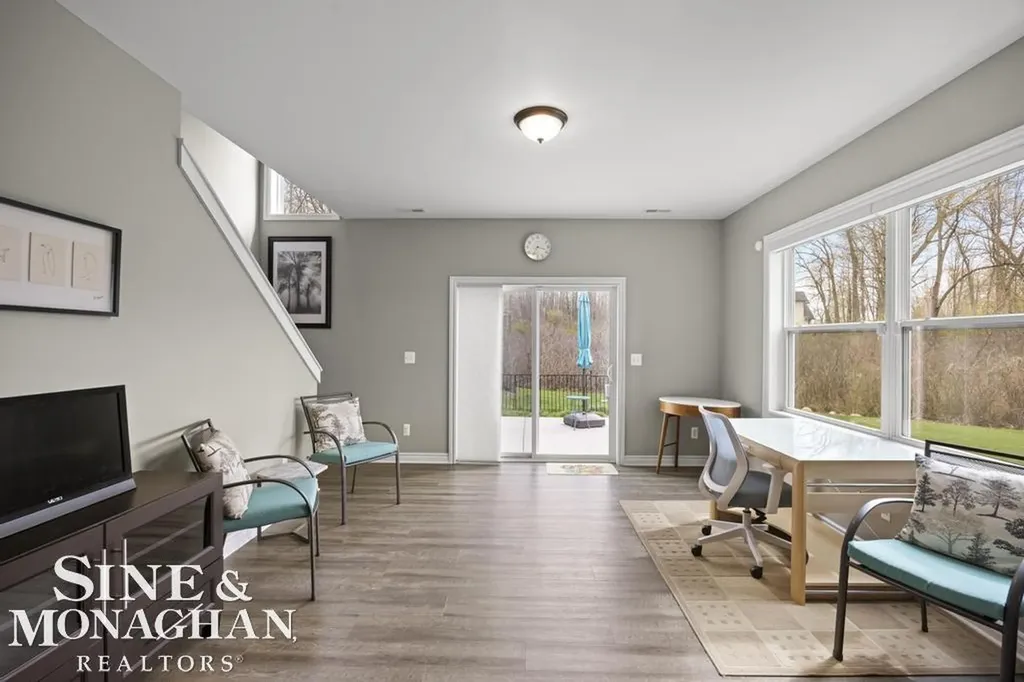 2285 White Hawk Trl Road Marion Township MI 48843