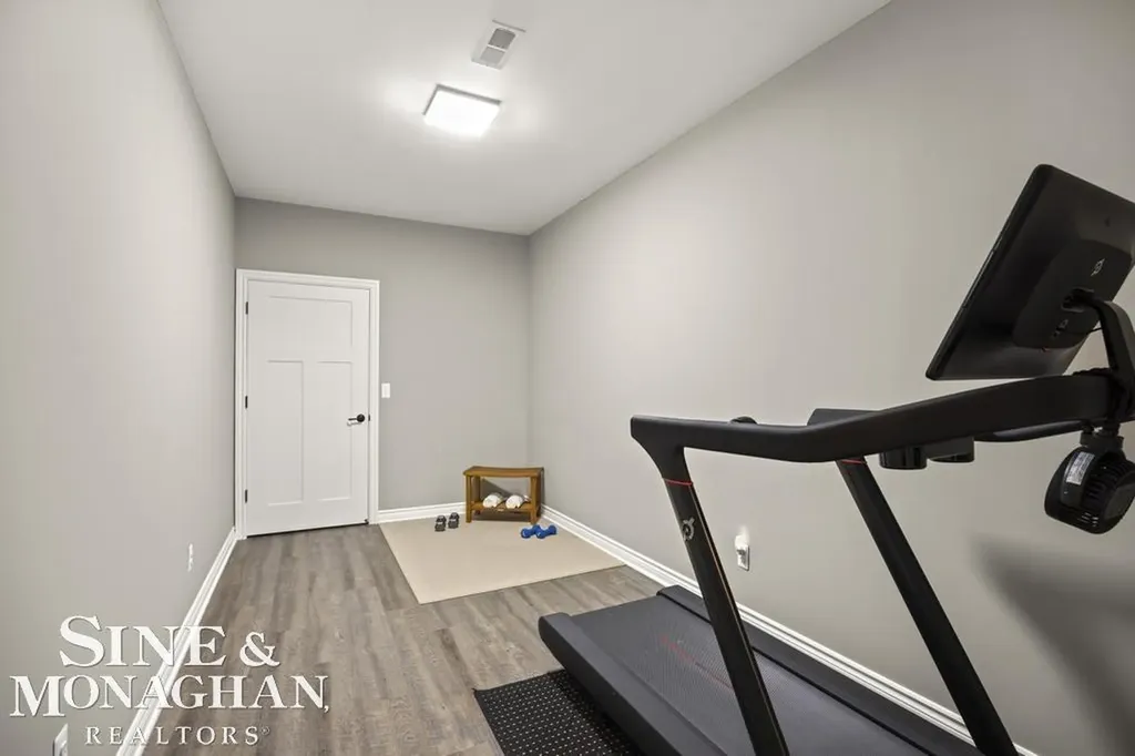 2285 White Hawk Trl Road Marion Township MI 48843
