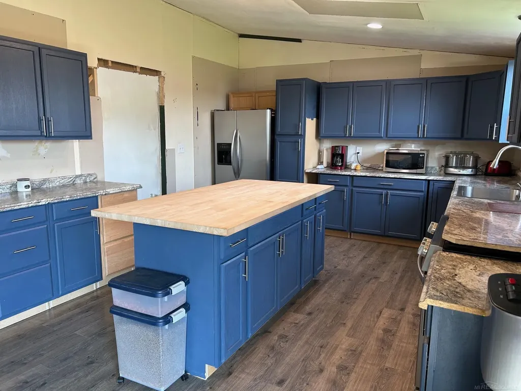 5100 Walker Road Sanilac Township MI 48419