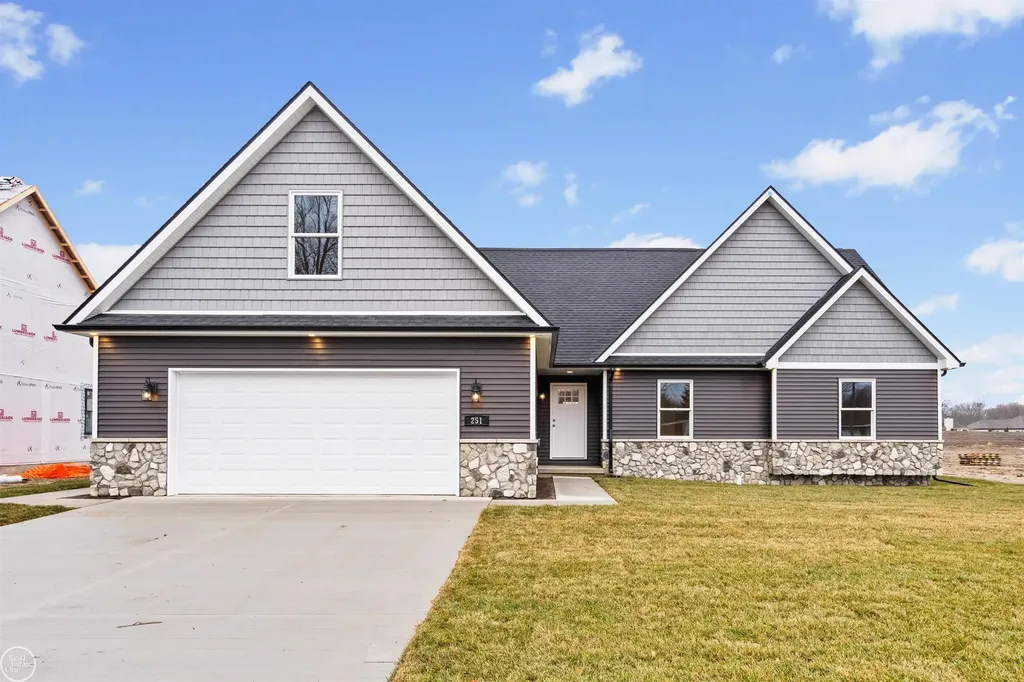 2 Riley Road St. Clair City MI 48079
