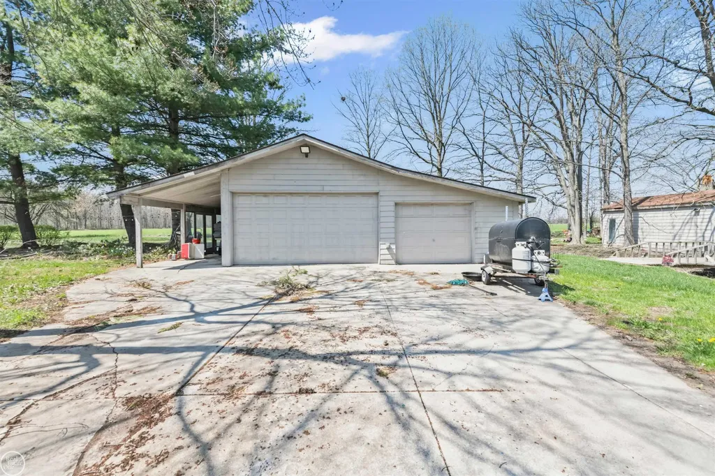 16100 30 Mile Road Ray Township MI 48096
