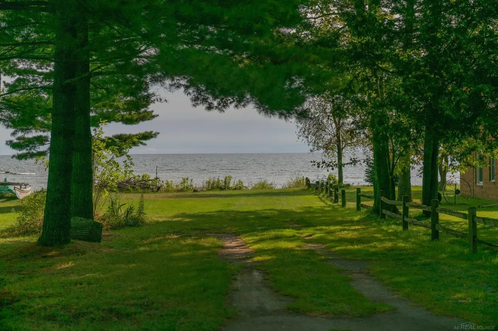 00 Schott Road Sand Beach Township MI 48441