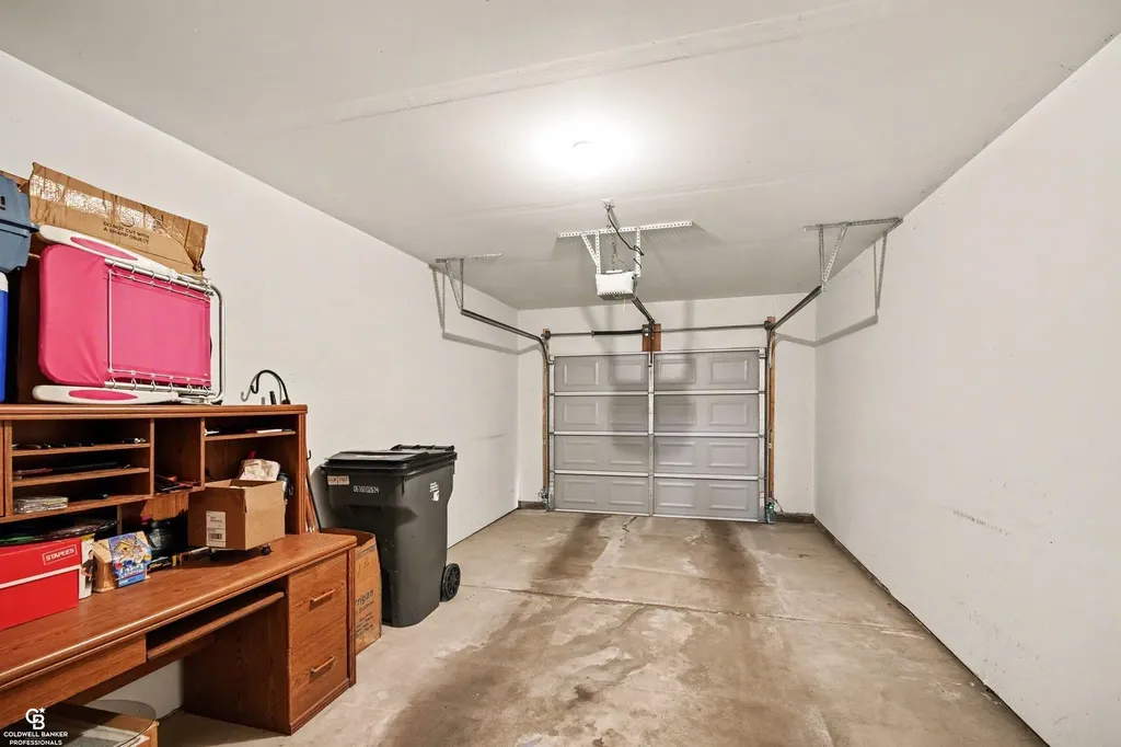 15368 Yale Drive Clinton Charter Township MI 48038