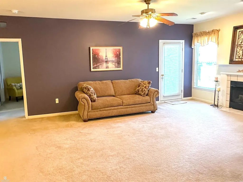 15368 Yale Drive Clinton Charter Township MI 48038