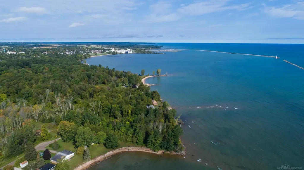 Lakeview Drive Sand Beach Township MI 48441