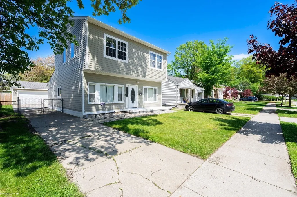 21525 Brys Drive St. Clair Shores City MI 48080