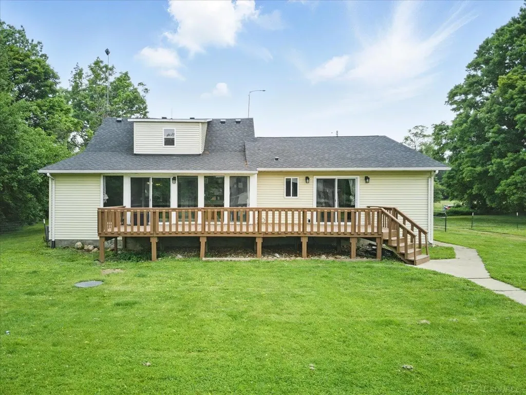 13485 S Block Road Birch Run Township MI 48415