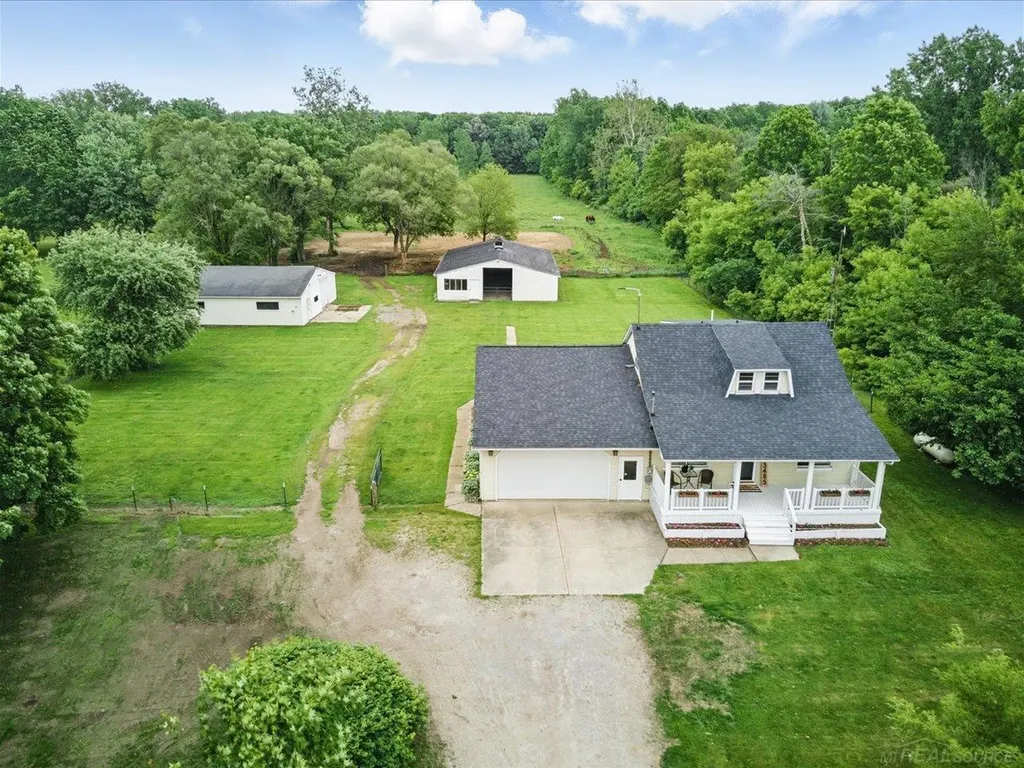 13485 S Block Road Birch Run Township MI 48415
