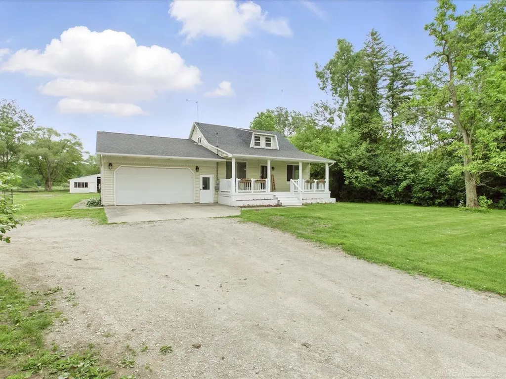 13485 S Block Road Birch Run Township MI 48415