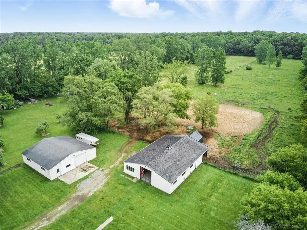 13485 S Block Road Birch Run Township MI 48415