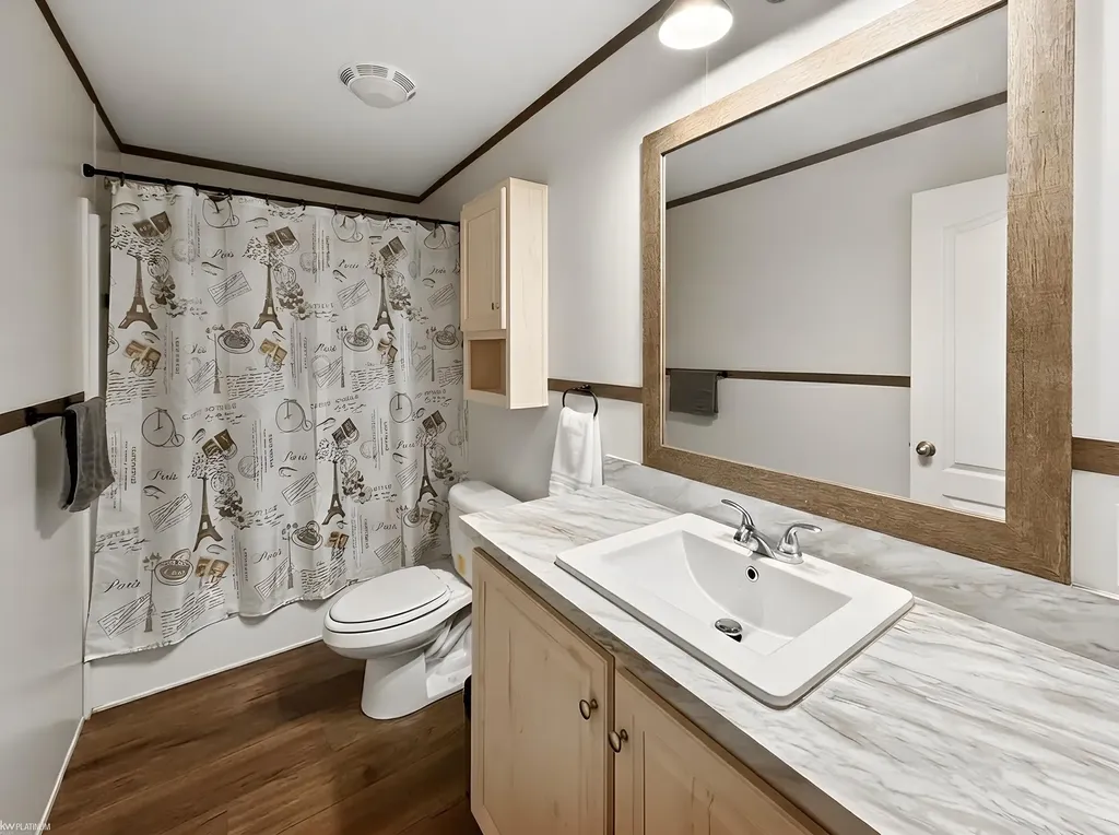 15369 Cartier Drive Clinton Charter Township MI 48038