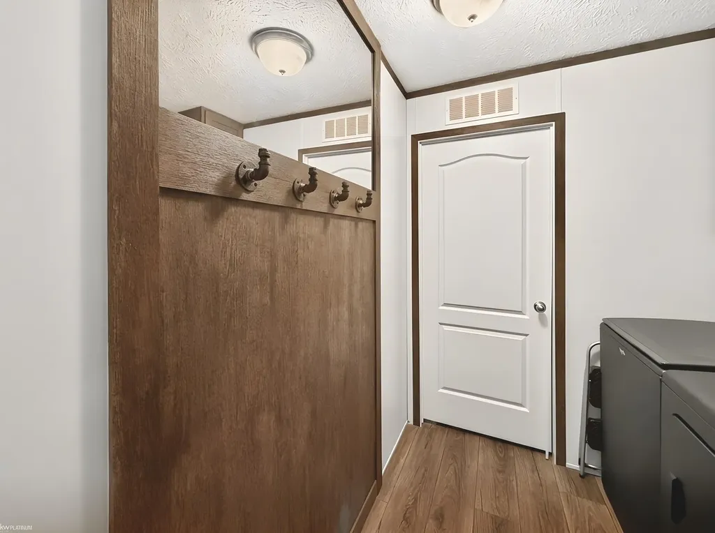 15369 Cartier Drive Clinton Charter Township MI 48038