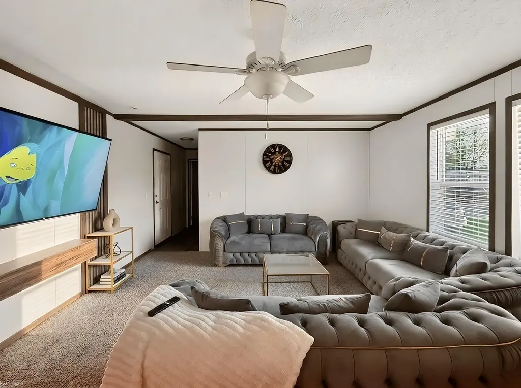15369 Cartier Drive Clinton Charter Township MI 48038
