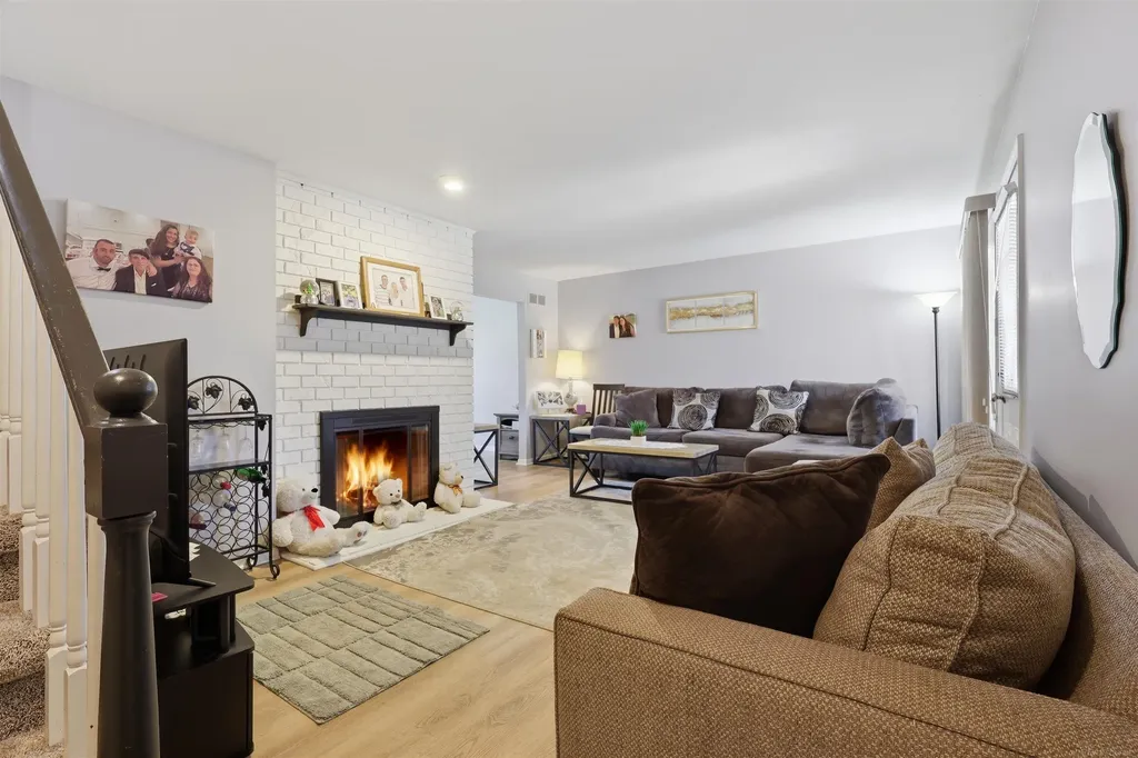 42211 Toddmark Ln Lane Clinton Charter Township MI 48038