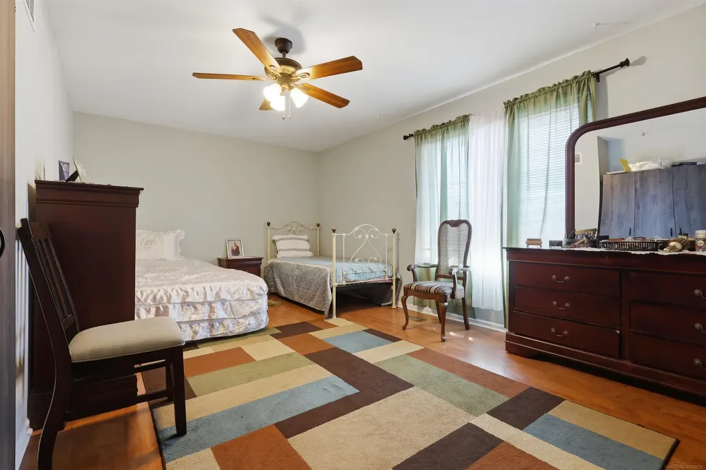 42211 Toddmark Ln Lane Clinton Charter Township MI 48038