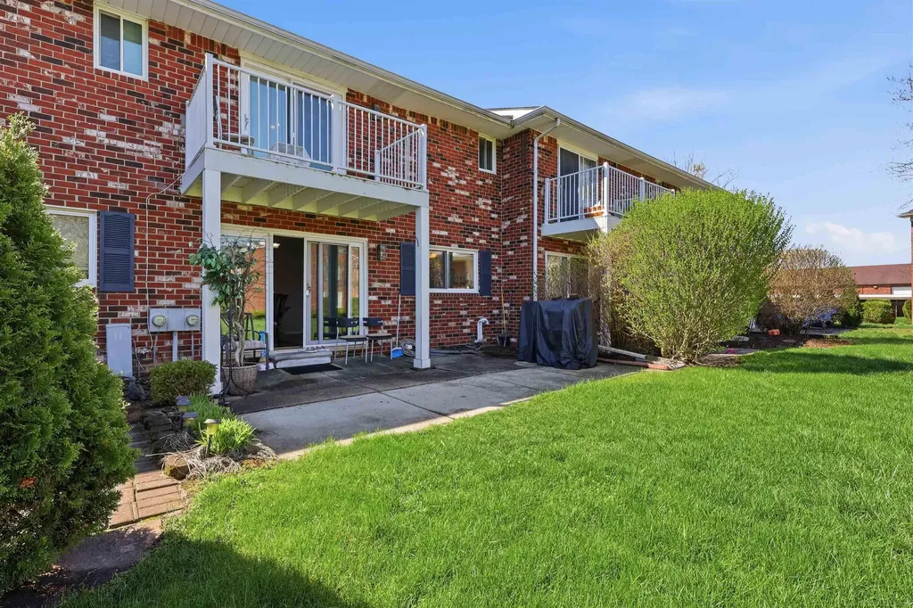 42211 Toddmark Ln Lane Clinton Charter Township MI 48038