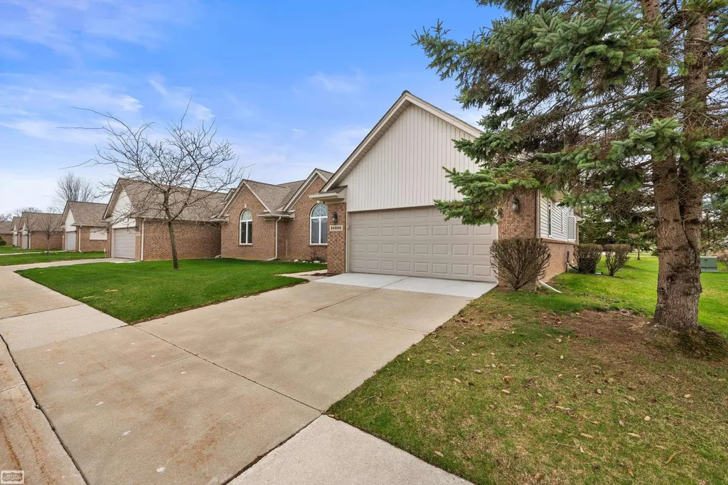 34896 Partridge Crossing Richmond City MI 48062
