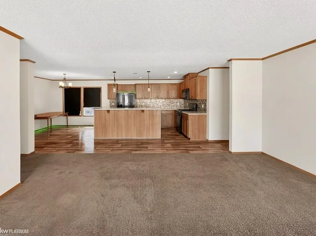 49982 Pennbrook Court Shelby Charter Township MI 48317