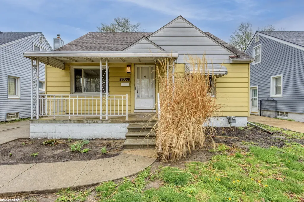 26308 Culver St Street St. Clair Shores City MI 48081