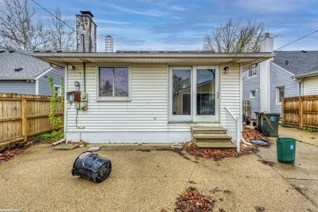 26308 Culver St Street St. Clair Shores City MI 48081