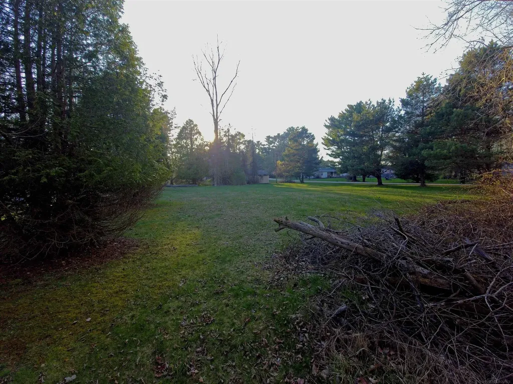 7333 Hawthorne Road Worth Township MI 48450