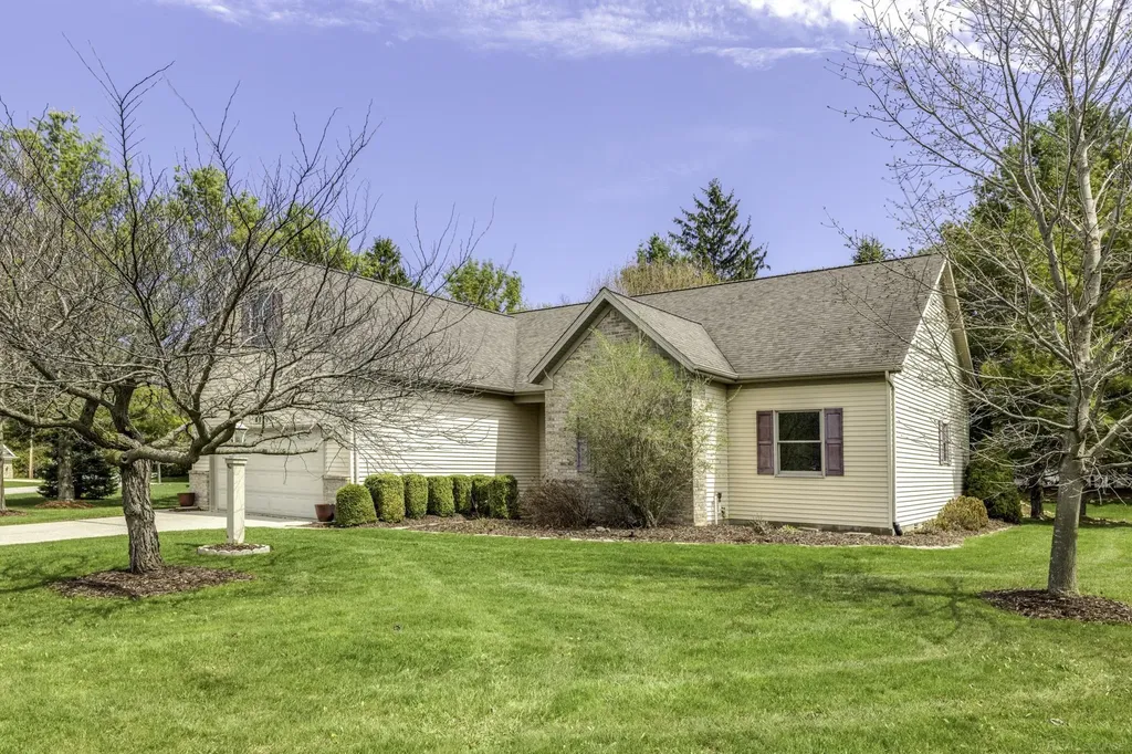 5679 Governor Sleeper Court Lexington Village MI 48450