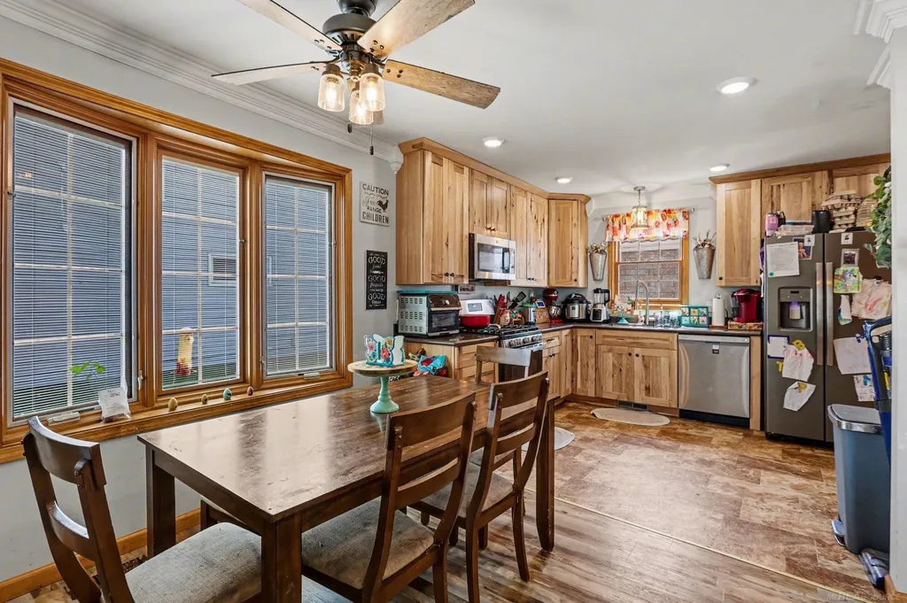 306 Sanson Street Bay City City MI 48706
