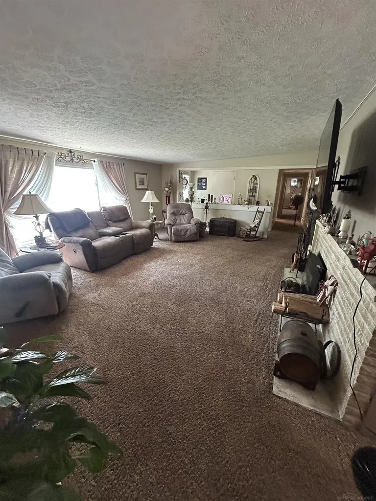 830 Third Street Pinconning City MI 48650