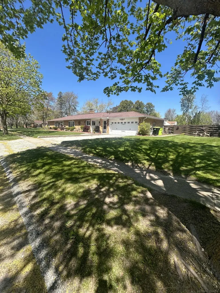 830 Third Street Pinconning City MI 48650