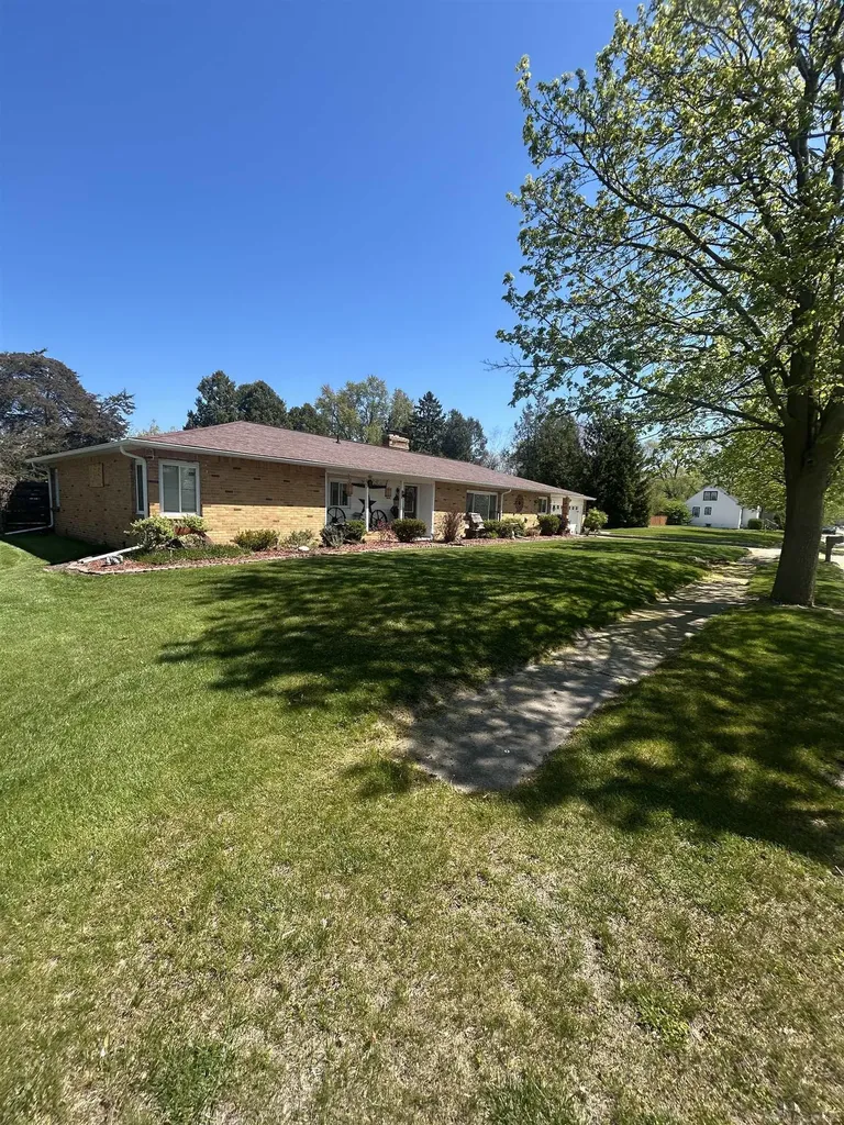 830 Third Street Pinconning City MI 48650