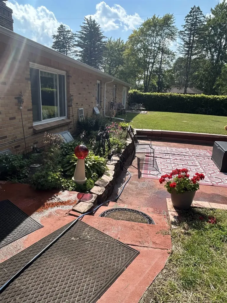 830 Third Street Pinconning City MI 48650